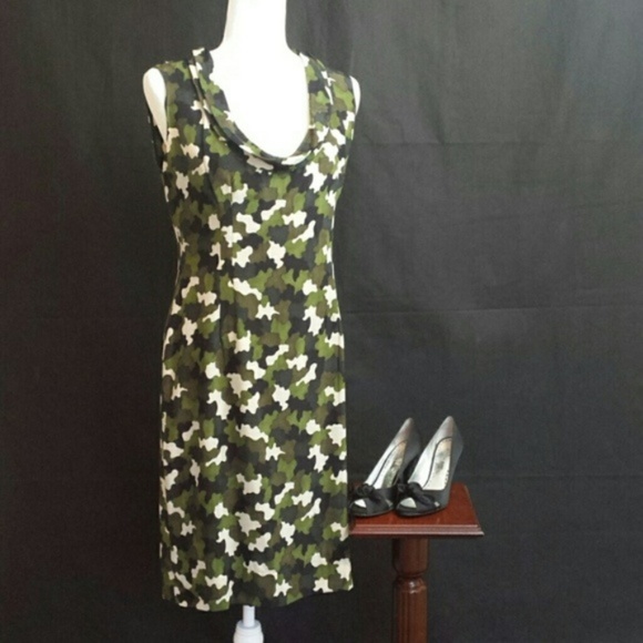 Prada Dresses & Skirts - 100% Silk Prada Dress, Size 42 (6/8)